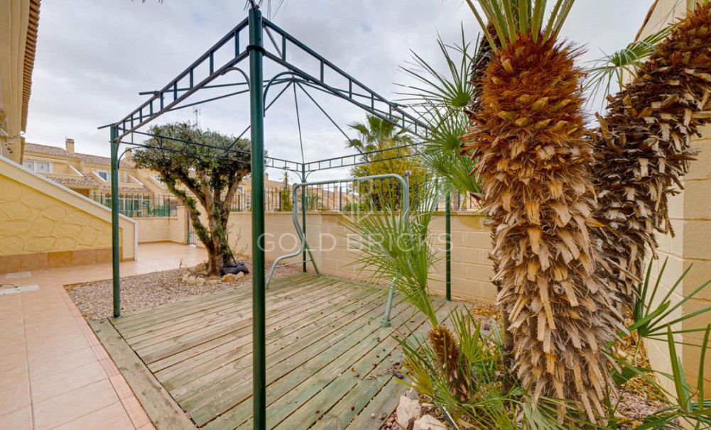 Sale · House - Bungalow · Torrevieja · Torrevieja Centro