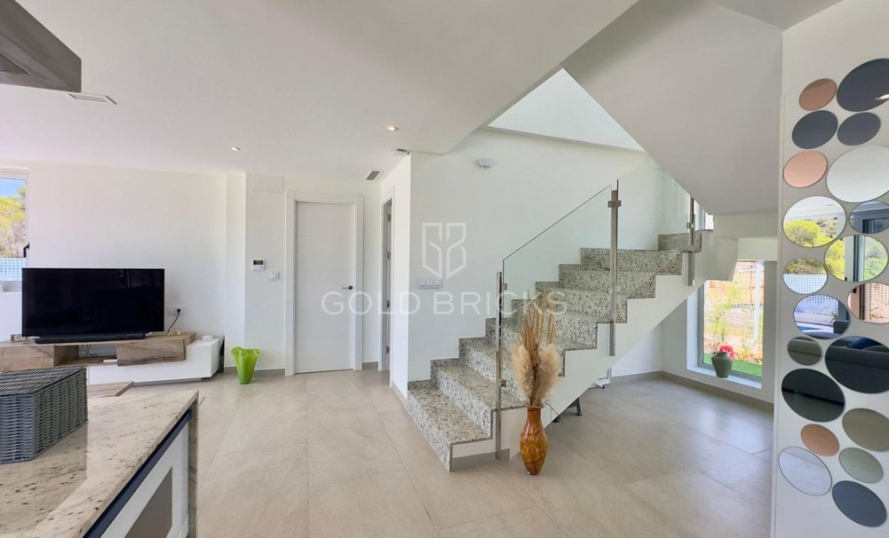 Sale · House - Bungalow · Finestrat