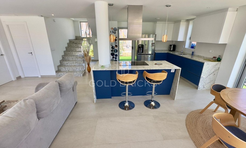 Sale · House - Bungalow · Finestrat