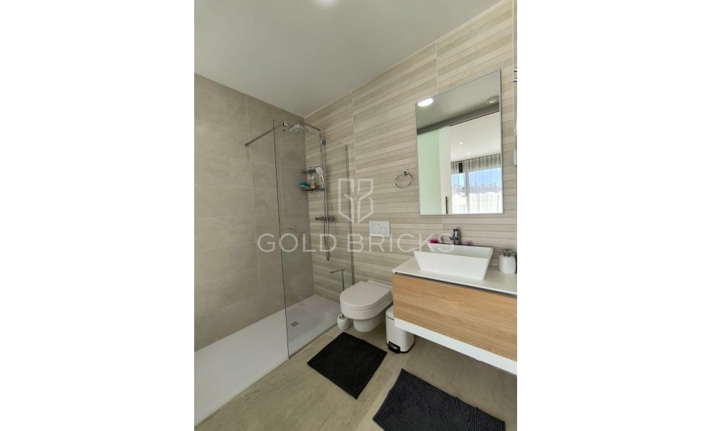 Resale ·  · Finestrat