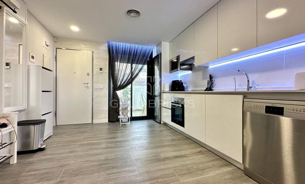 Resale ·  · Finestrat