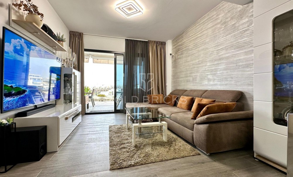 Resale ·  · Finestrat