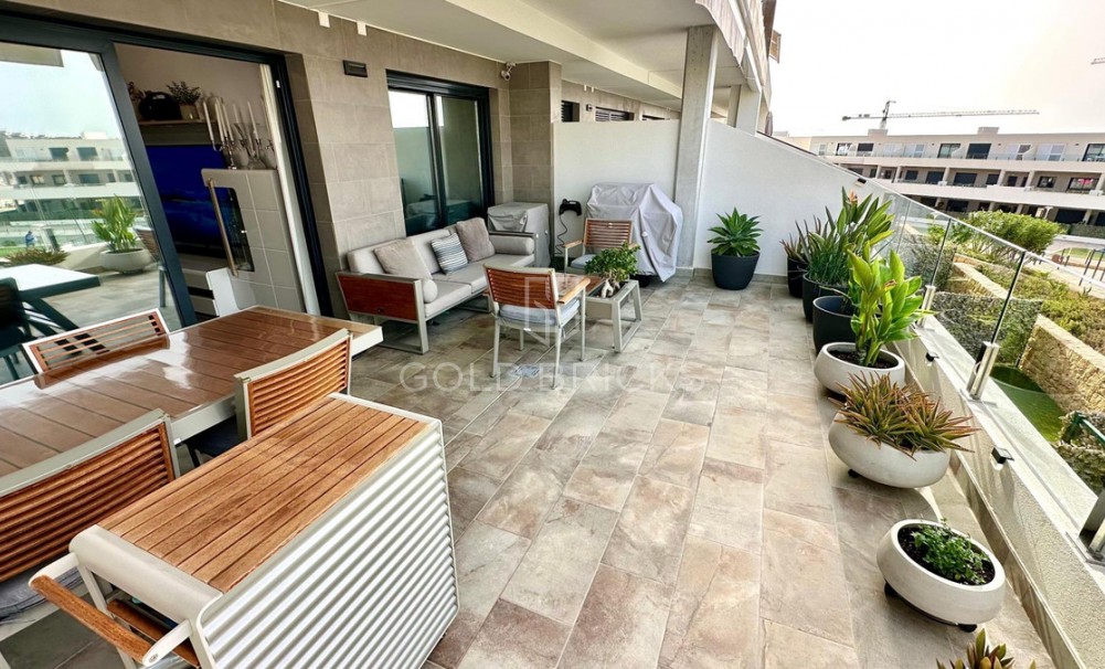 Resale ·  · Finestrat