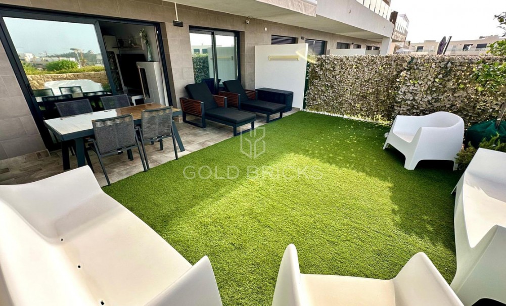 Resale ·  · Finestrat