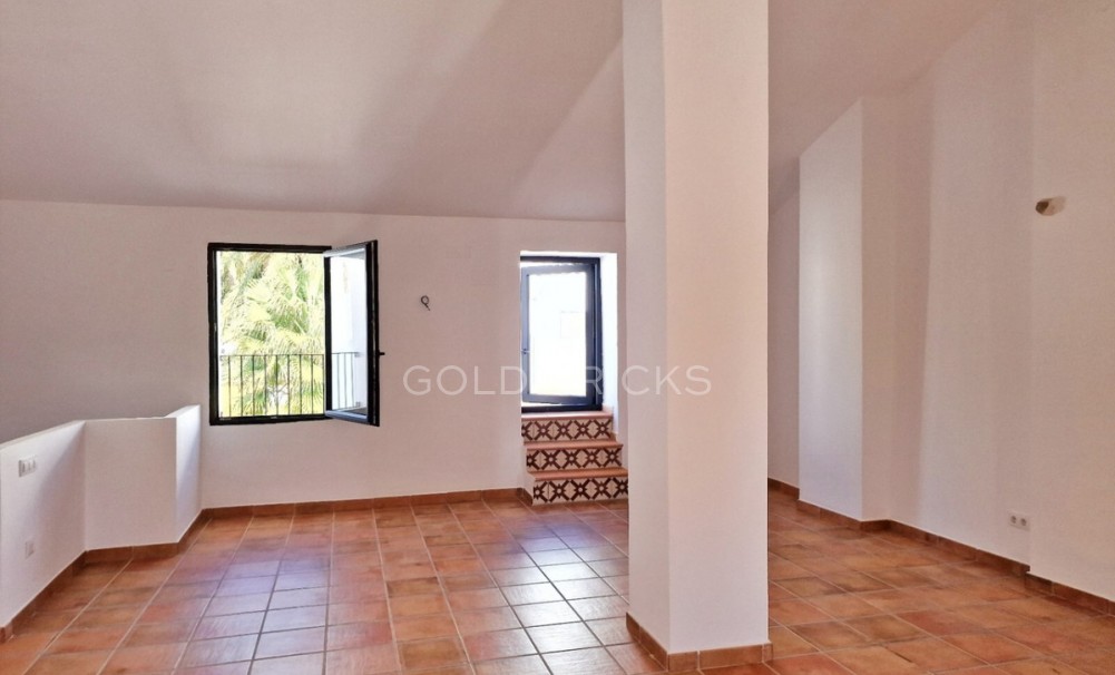 Wederverkoop ·  · Oliva