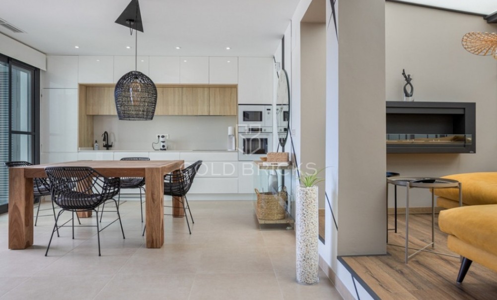 Sale · House - Townhouse · Benijofar