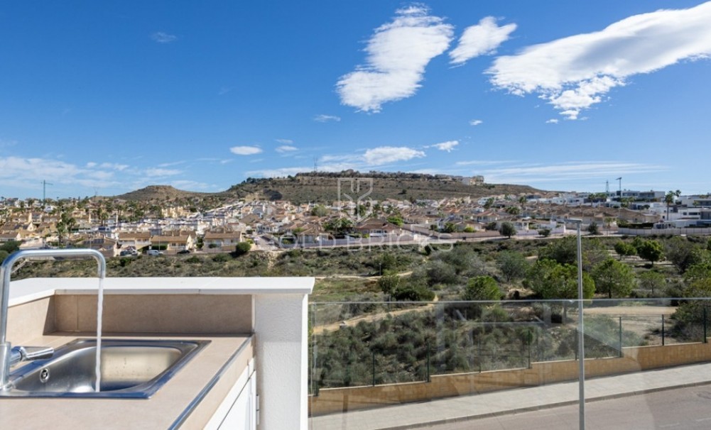 Sale · House - Townhouse · Benijofar