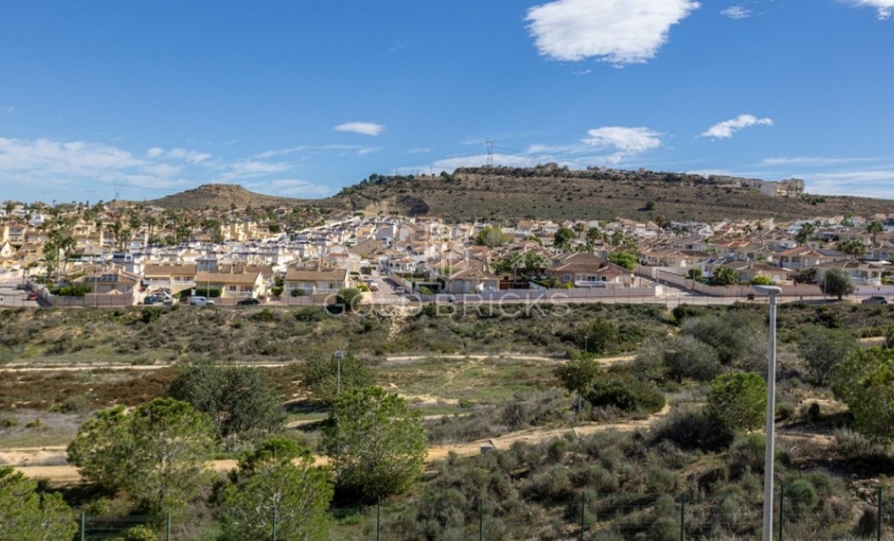 Sale · House - Townhouse · Benijofar