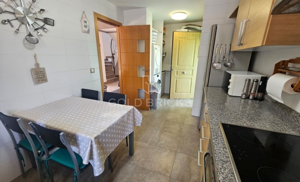 Resale ·  · Finestrat