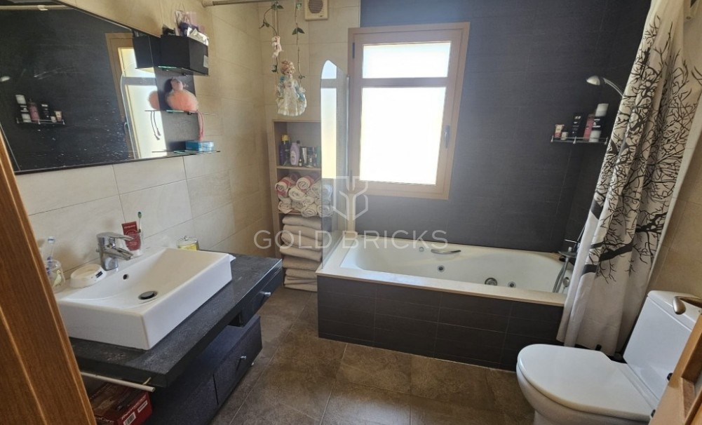 Resale ·  · Finestrat