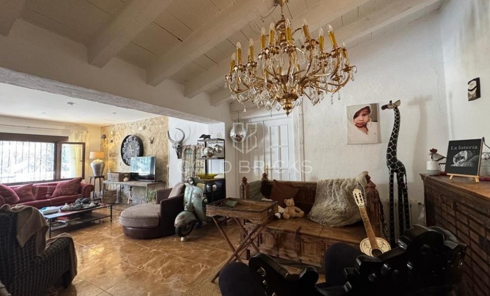 Wederverkoop ·  · Castell de Castells