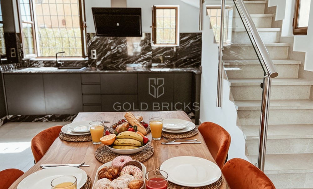 Wederverkoop ·  · Desert Springs