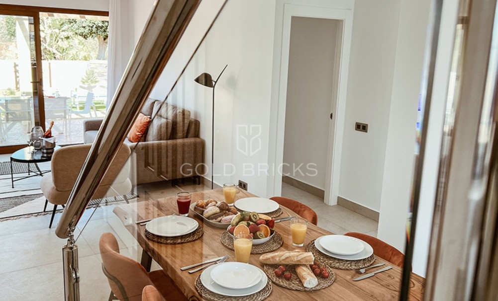 Wederverkoop ·  · Desert Springs