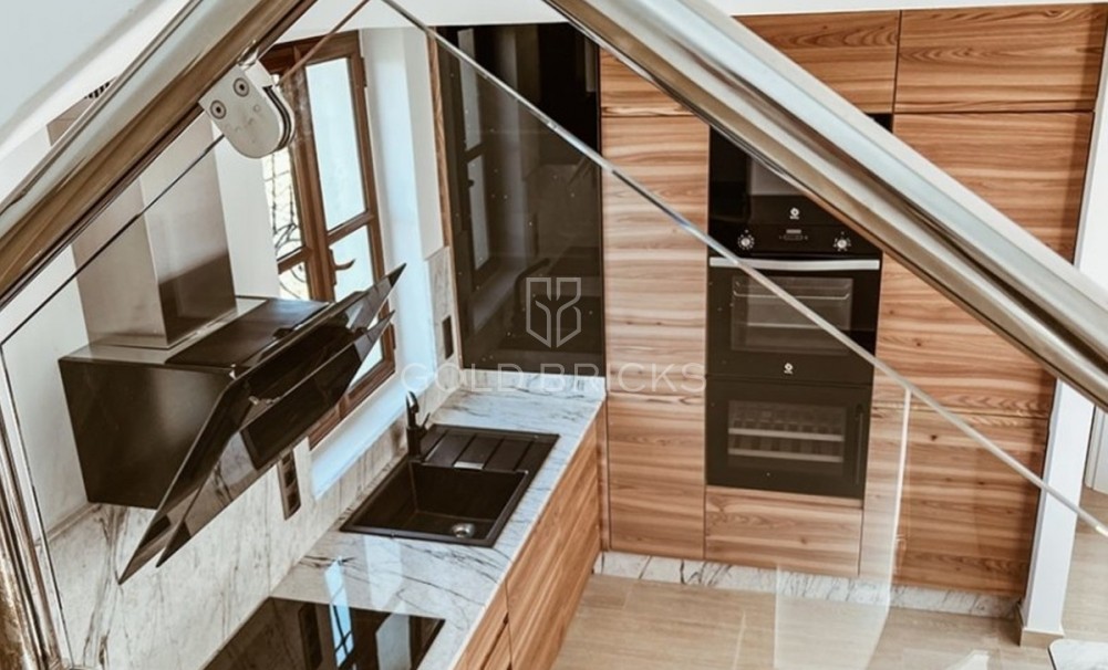 Wederverkoop ·  · Desert Springs