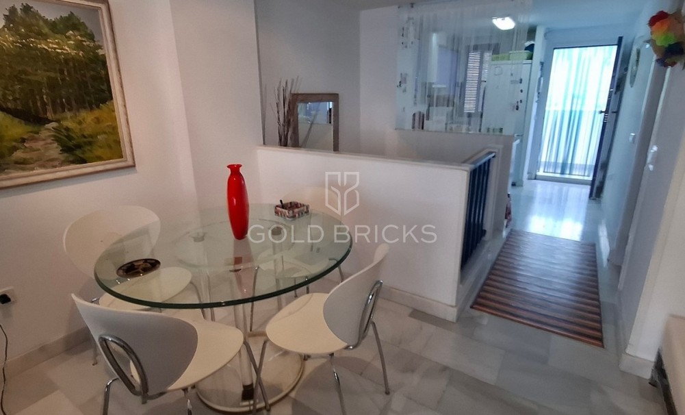 Återförsäljning ·  · Garrucha