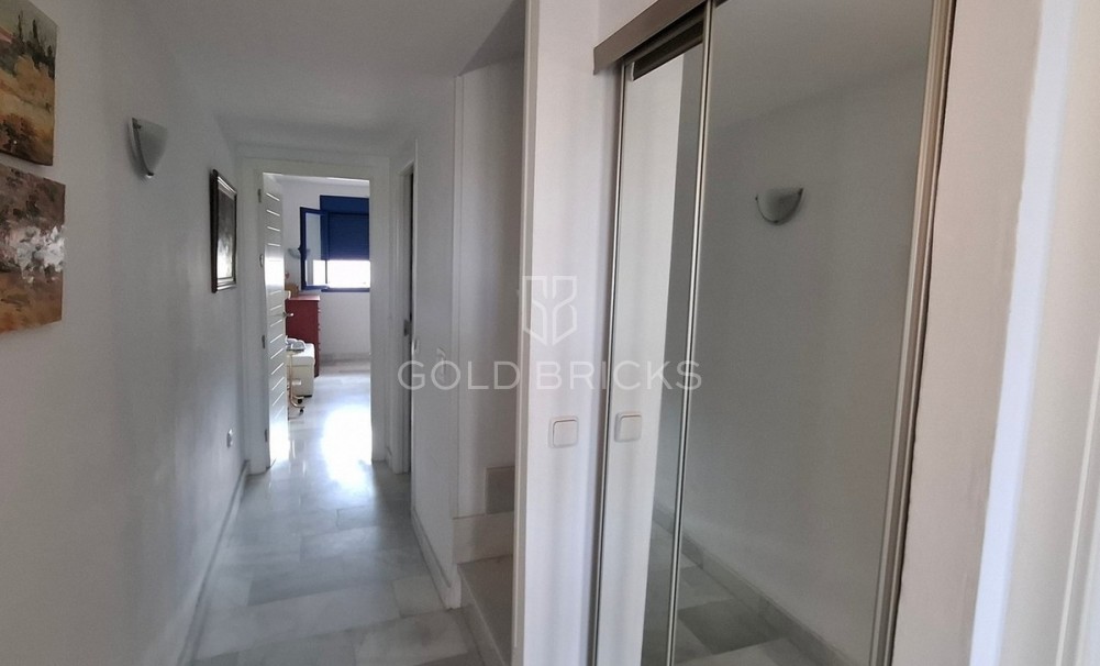 Återförsäljning ·  · Garrucha