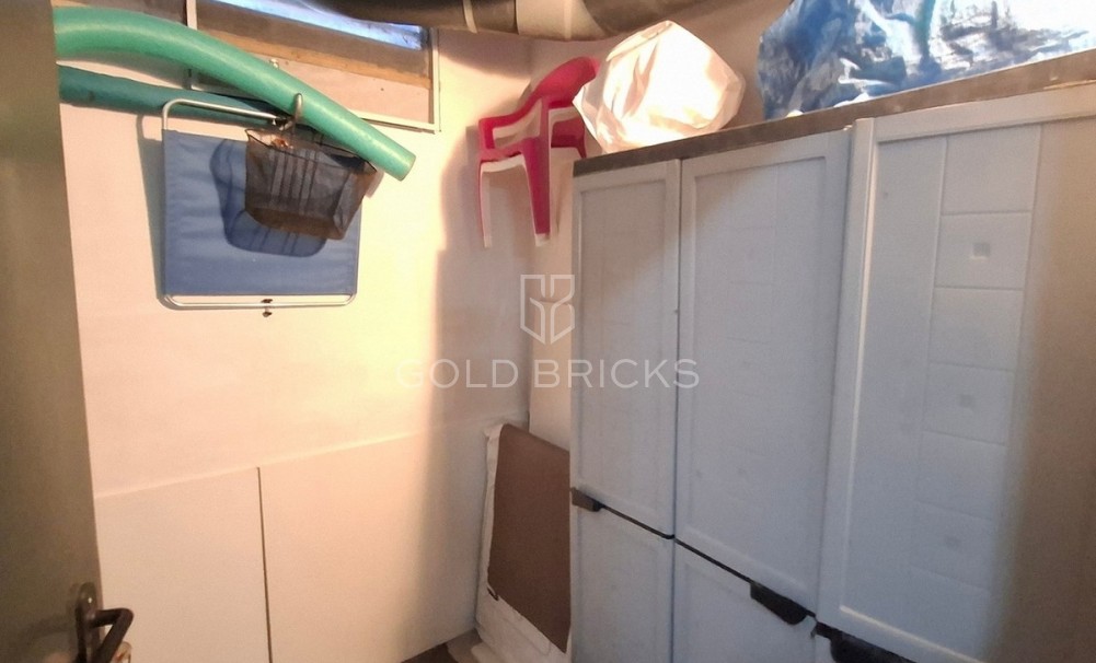 Återförsäljning ·  · Garrucha