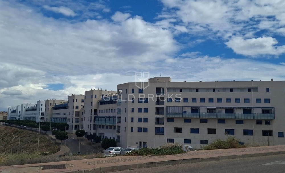 Återförsäljning ·  · Garrucha