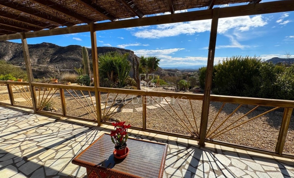 Revente ·  · Huércal-Overa