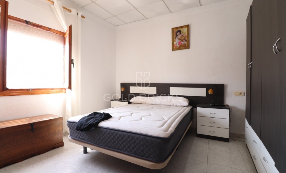 Återförsäljning ·  · Benijofar