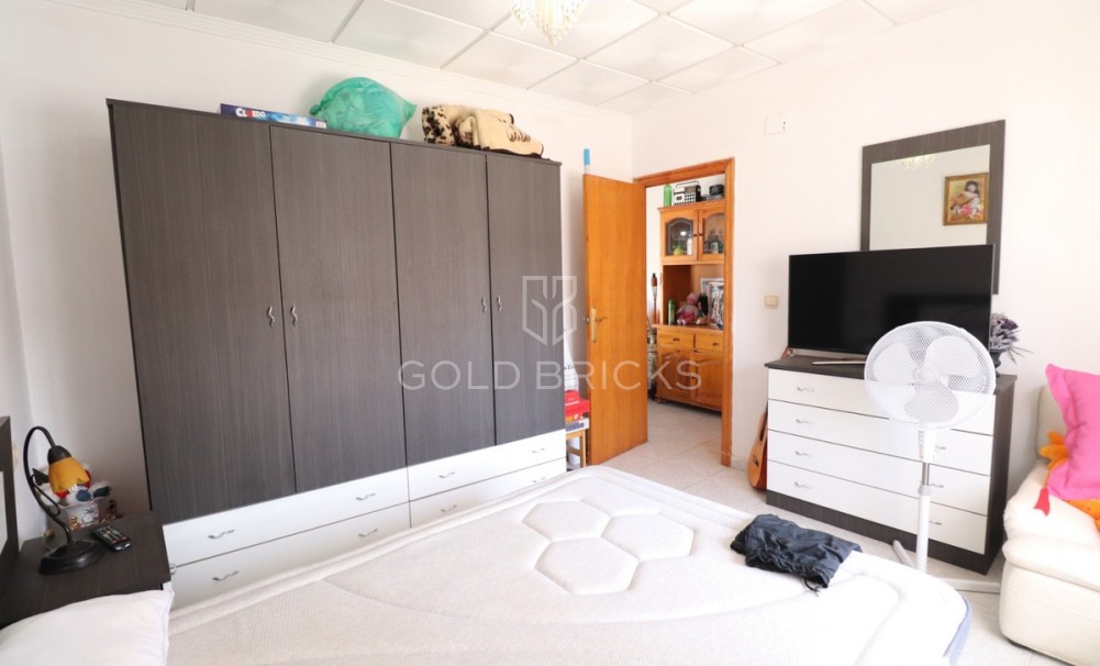 Återförsäljning ·  · Benijofar