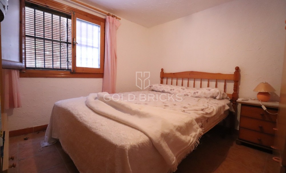 Återförsäljning ·  · Benijofar