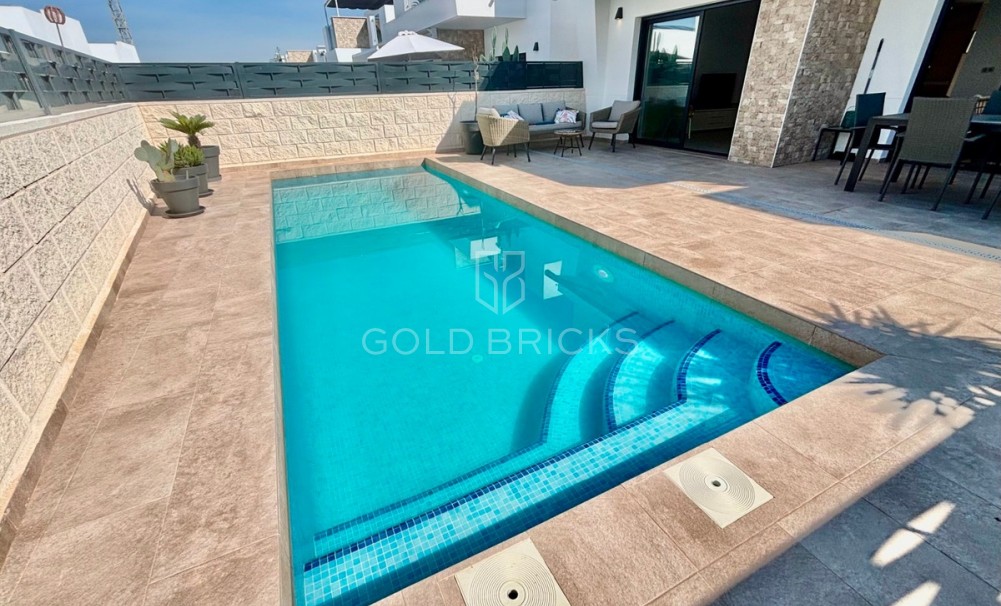 Återförsäljning ·  · Benijofar