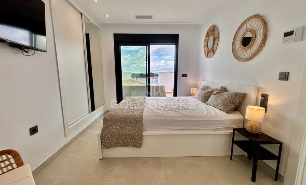 Återförsäljning ·  · Benijofar