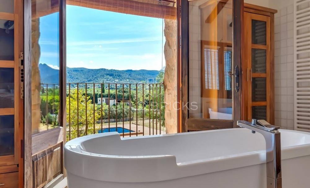 Resale ·  · Benidoleig