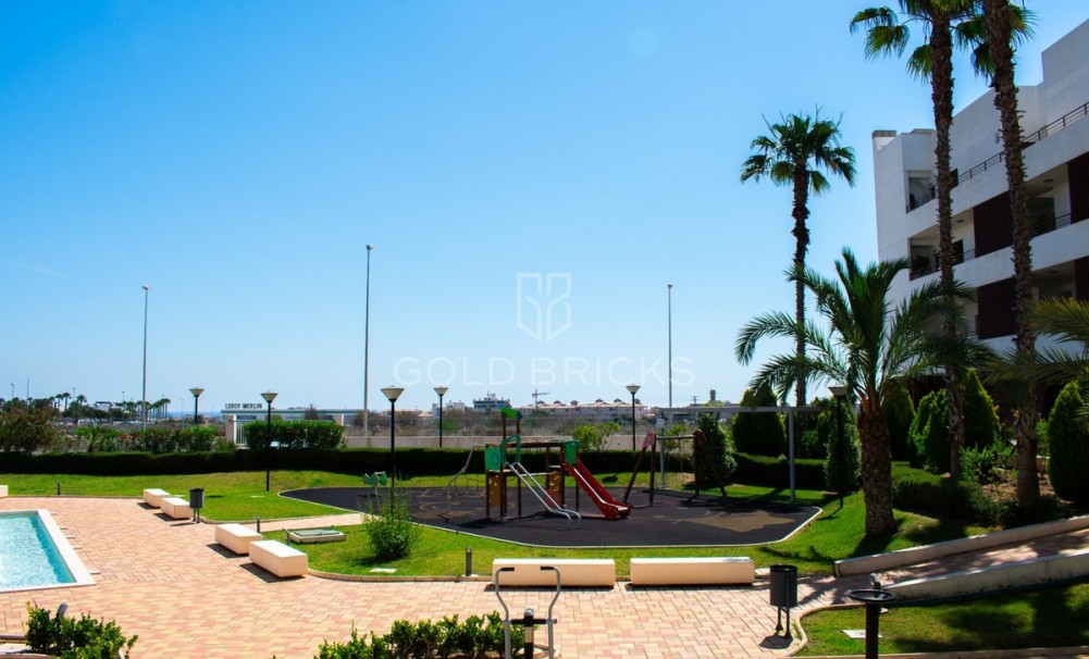 Wederverkoop ·  · Orihuela · Cabo Roig