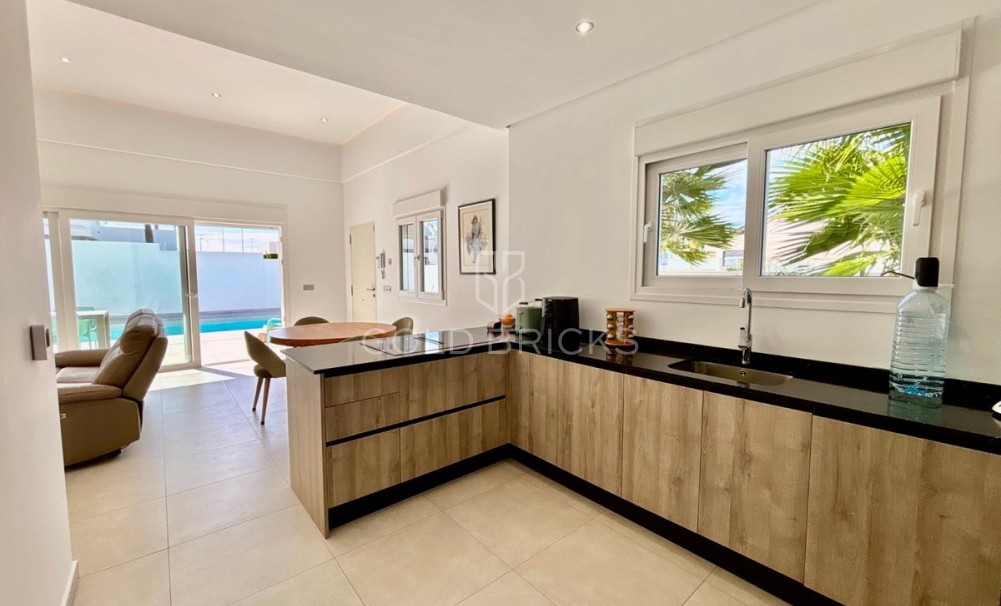 Sprzedaż ·  · Benijofar