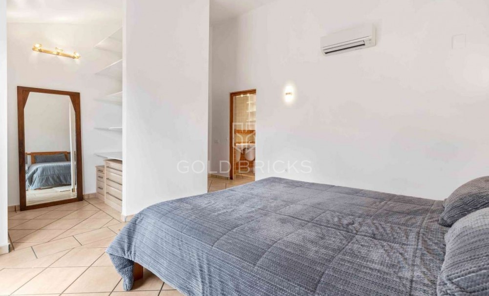 Återförsäljning ·  · Murla