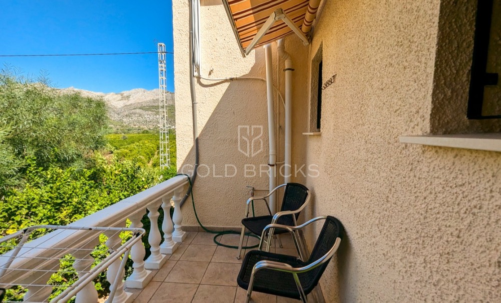 Wederverkoop ·  · Orba · Orba Centro