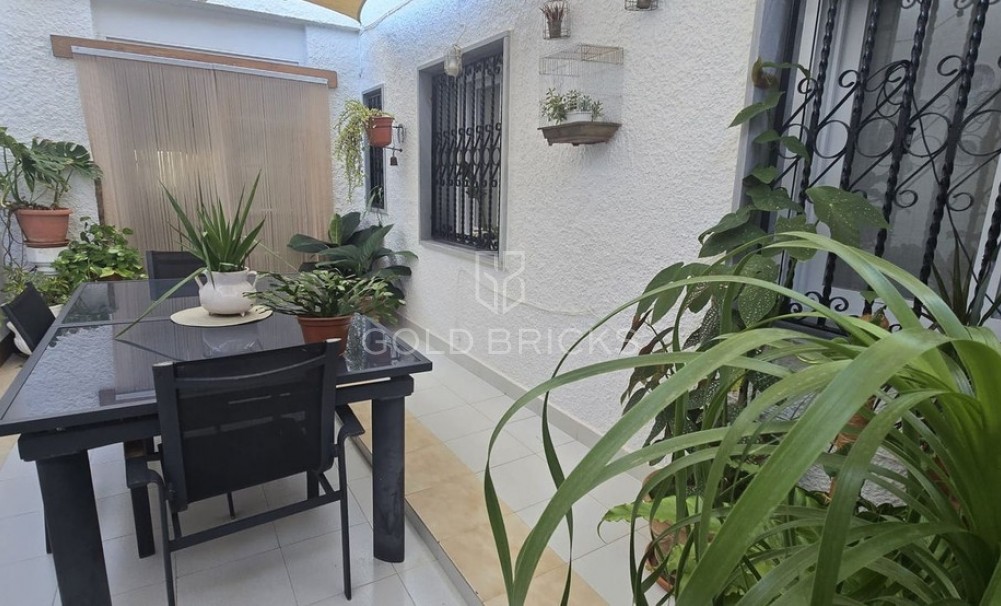 Wederverkoop ·  · Cartagena · El Algar