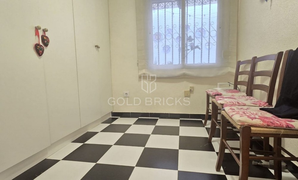 Wederverkoop ·  · Cartagena · El Algar