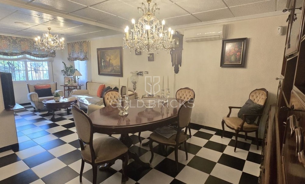 Wederverkoop ·  · Cartagena · El Algar