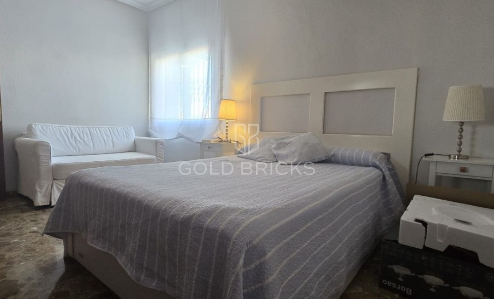 Wederverkoop ·  · Cartagena · El Algar