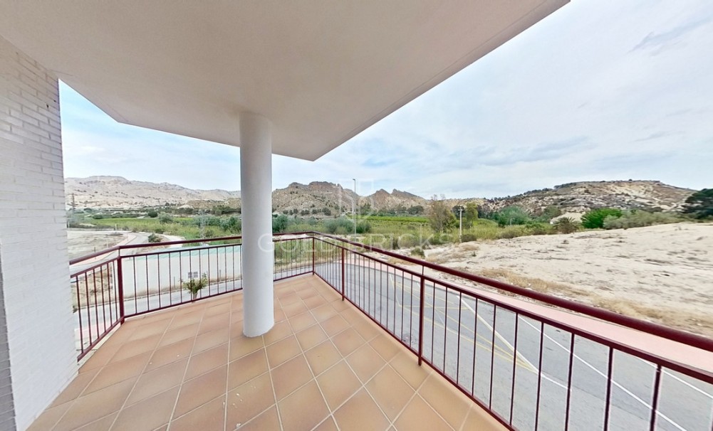 Nowa konstrukcja ·  · Villanueva del Rio Segura