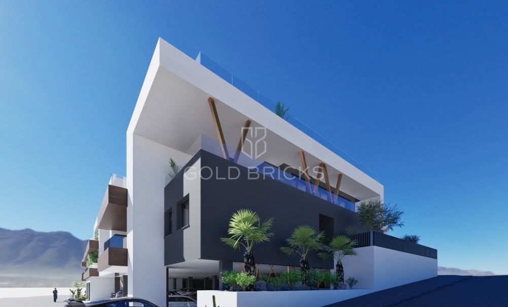 New Build ·  · Benijofar