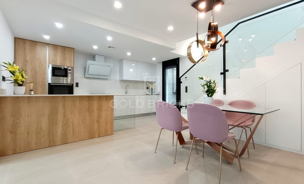 New Build ·  · Benijofar