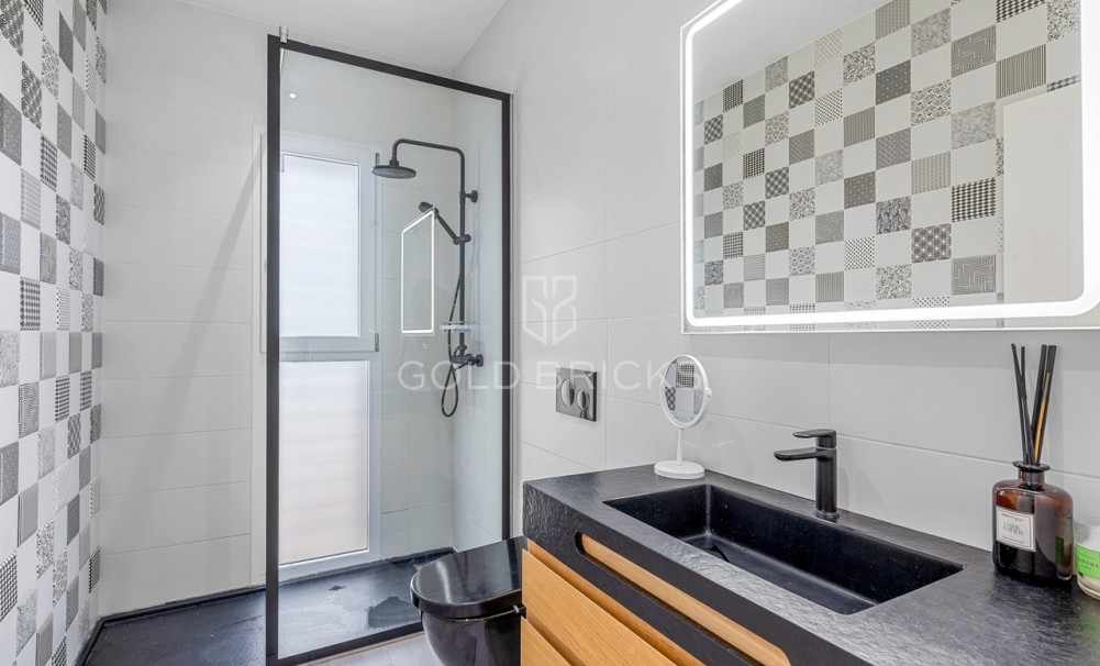 Wederverkoop · Villa · Algorfa