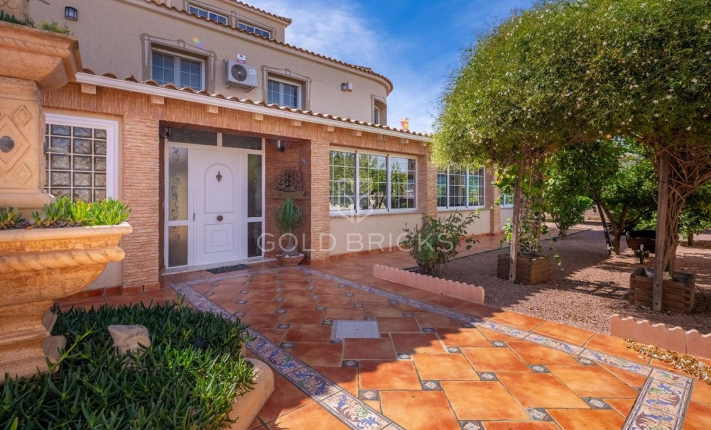 Wederverkoop ·  · Torrevieja · El chaparral