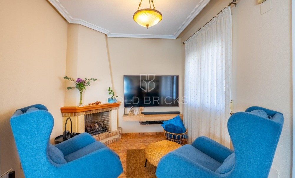 Wederverkoop ·  · Orihuela · La Regia