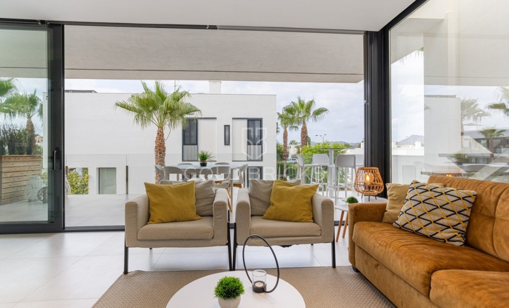 Resale ·  · Cartagena · Mar de Cristal