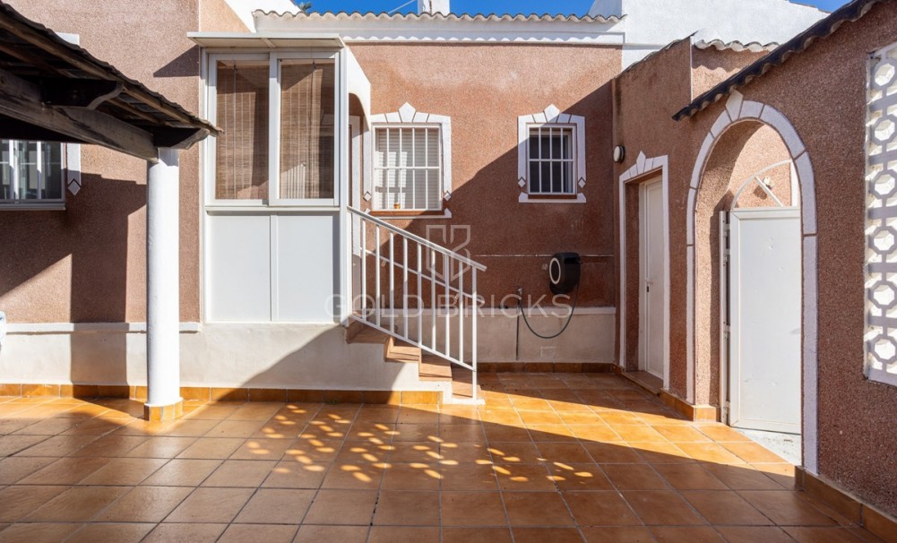 Sale · House - Detached Villa · Torrevieja · Torrevieja Centro