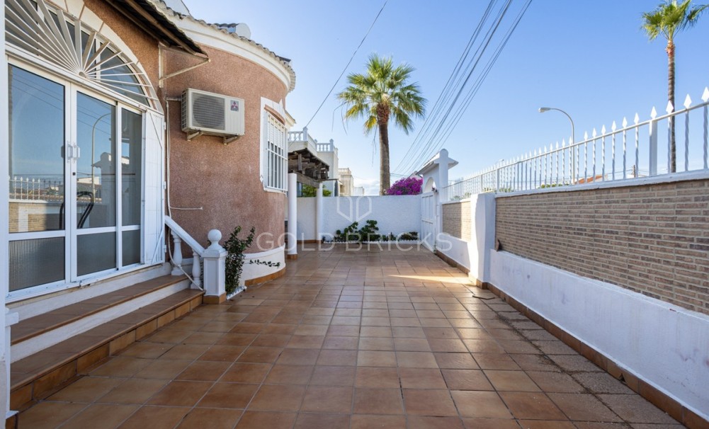 Sale · House - Detached Villa · Torrevieja · Torrevieja Centro