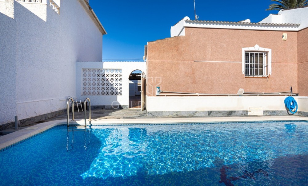 Sale · House - Detached Villa · Torrevieja · Torrevieja Centro