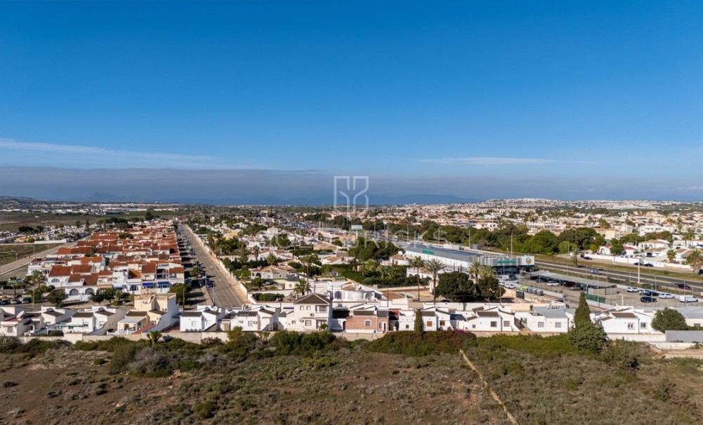 Sale · House - Detached Villa · Torrevieja · Torrevieja Centro