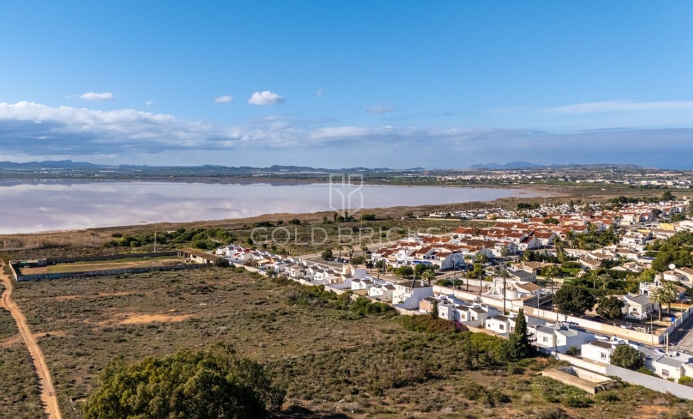 Sale · House - Detached Villa · Torrevieja · Torrevieja Centro
