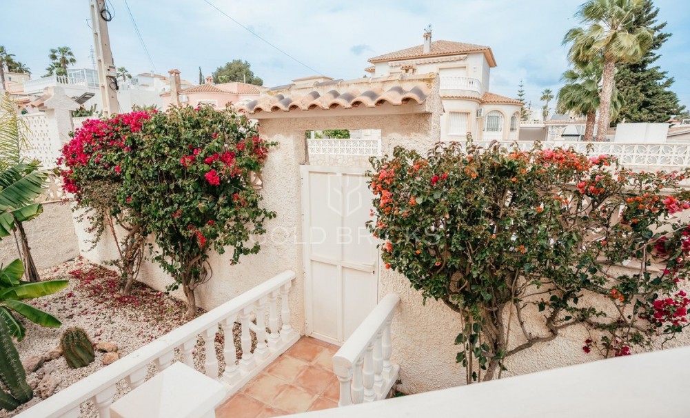 Återförsäljning ·  · Orihuela · Villamartin